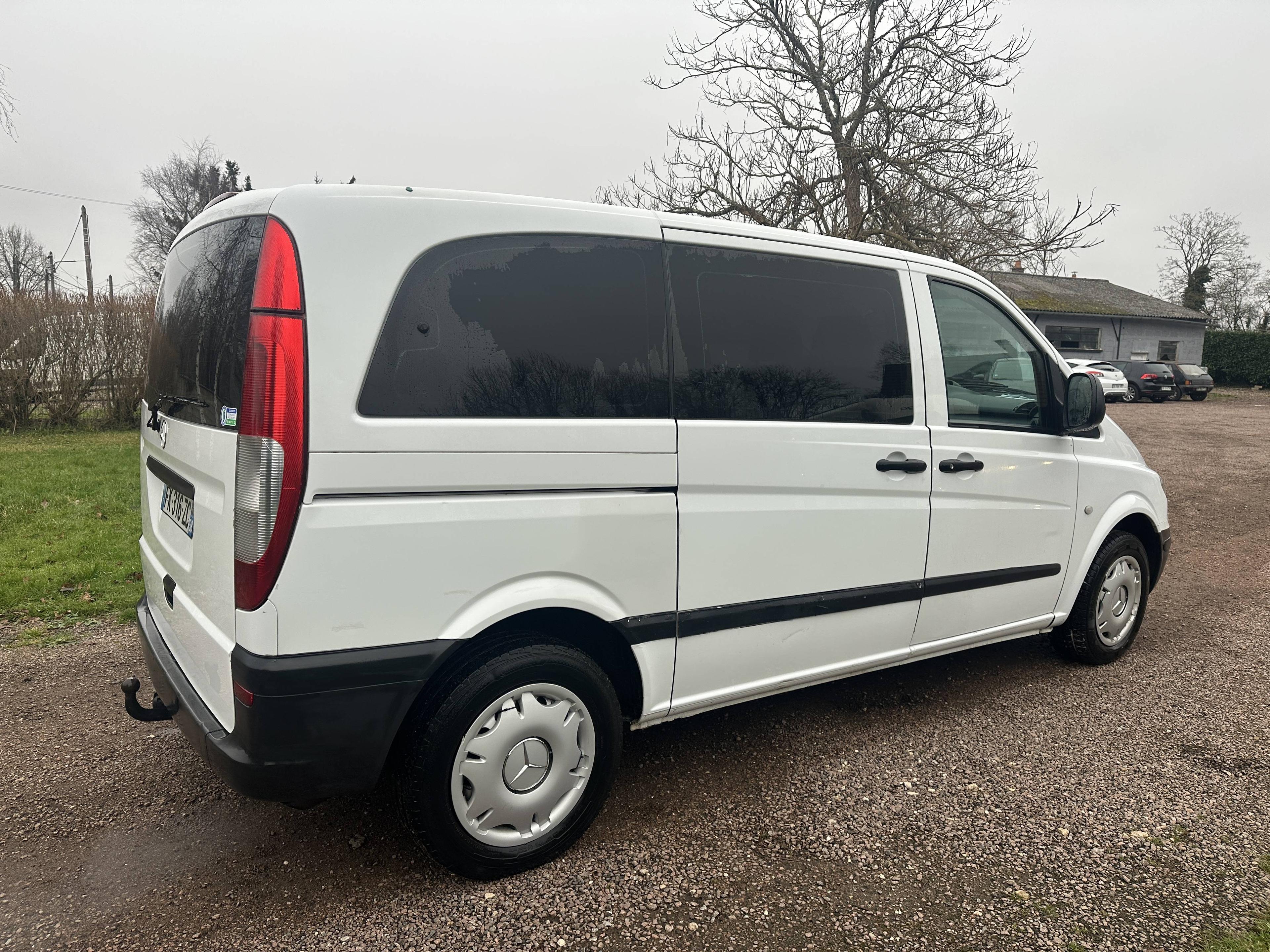 MERCEDES-BENZ VITO