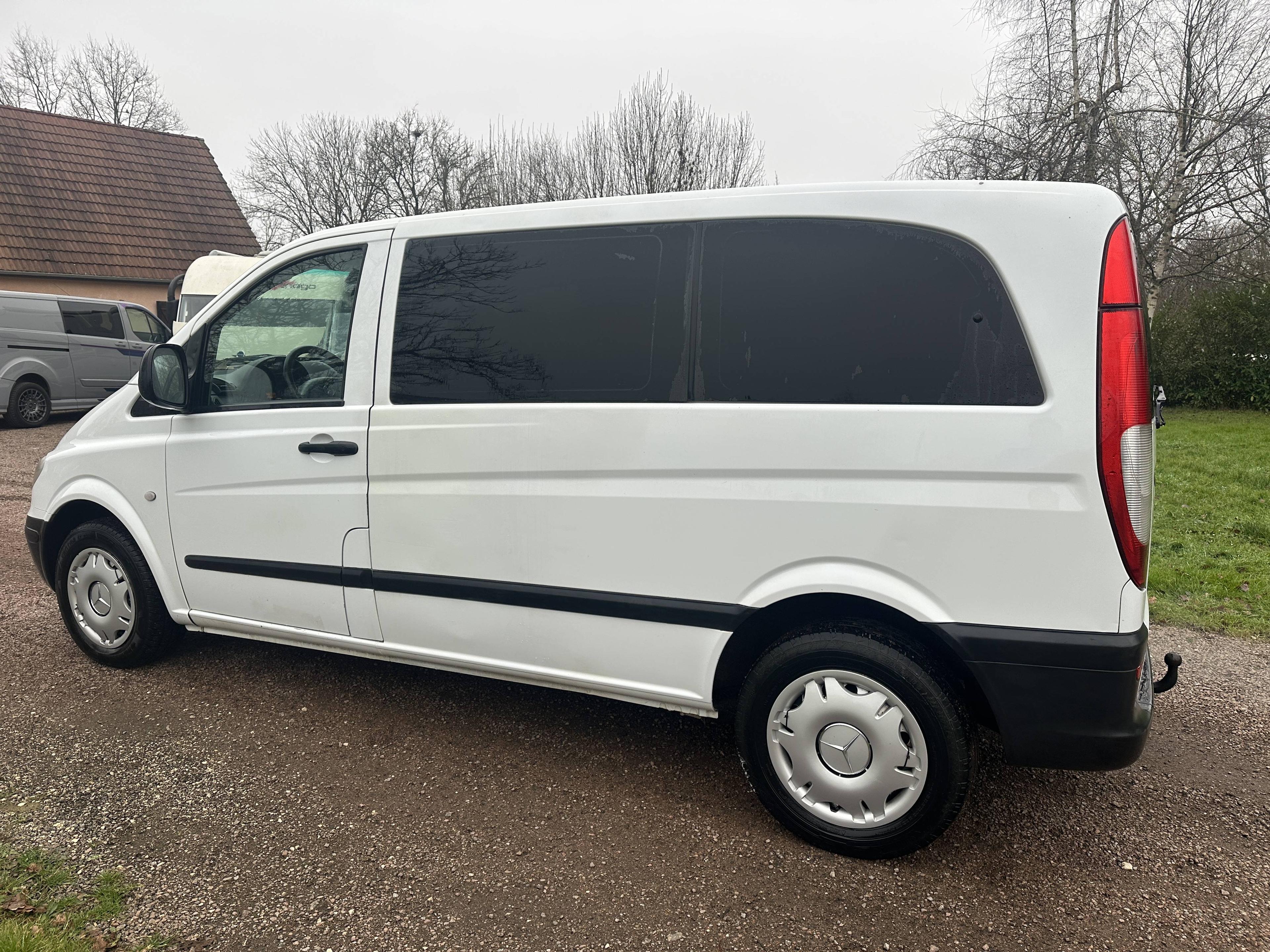 MERCEDES-BENZ VITO